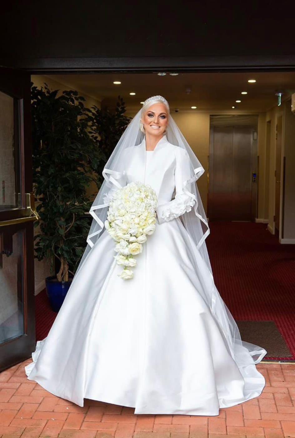 Wedding arch · Gwent 2022
